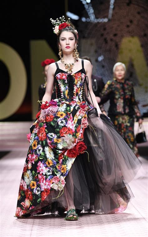 dolce and gabbana shanghai show